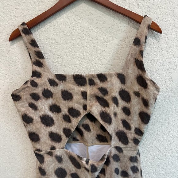 WeWoreWhat Women's Leopard Print Romper - Picture 10 of 11
